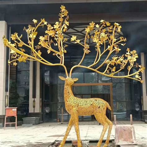 玻璃钢鹿雕塑厂家联系方式