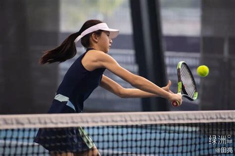 田亮女儿几岁开始打网球