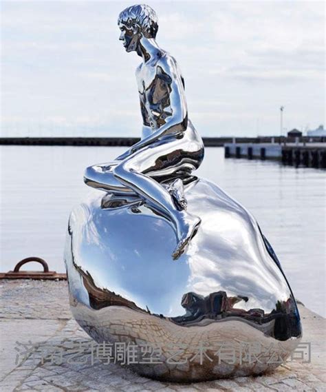 盐城玻璃钢人物雕塑定做价格
