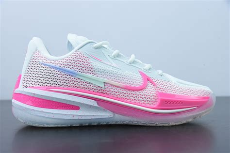 粉色波纹篮球鞋