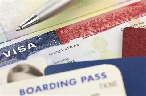 美国学生签证和工作签可以同步吗
