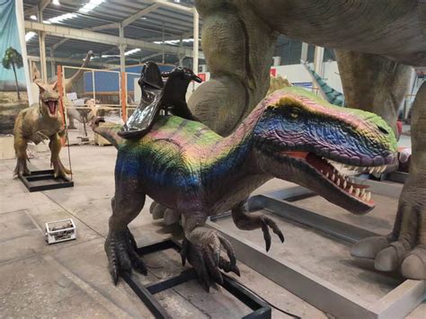 自贡玻璃钢恐龙雕塑制作