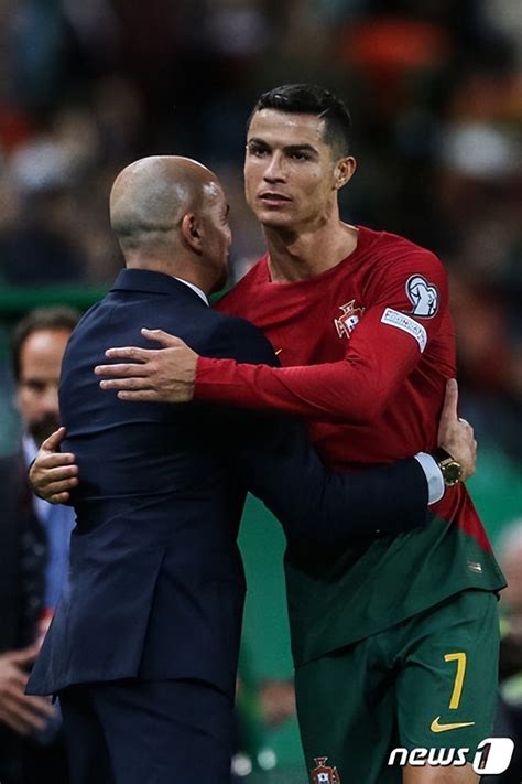 葡萄牙主教练跟c罗的关系