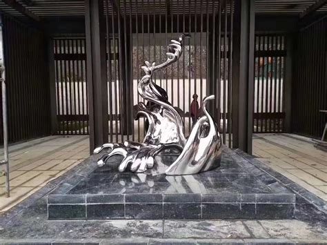 贵州技术成熟不锈钢雕塑