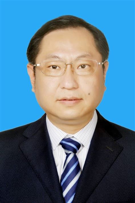 贵阳市教育局局长李波