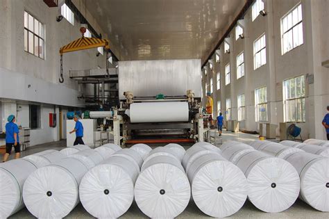 造纸厂原料从哪里买