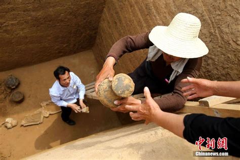 郑州古墓发掘全过程