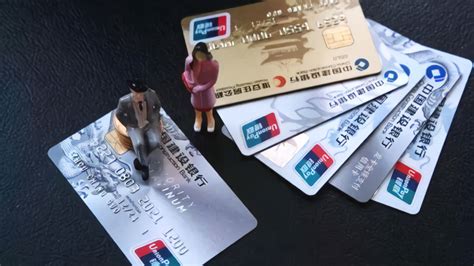 银行卡盗到二千元能报案吗