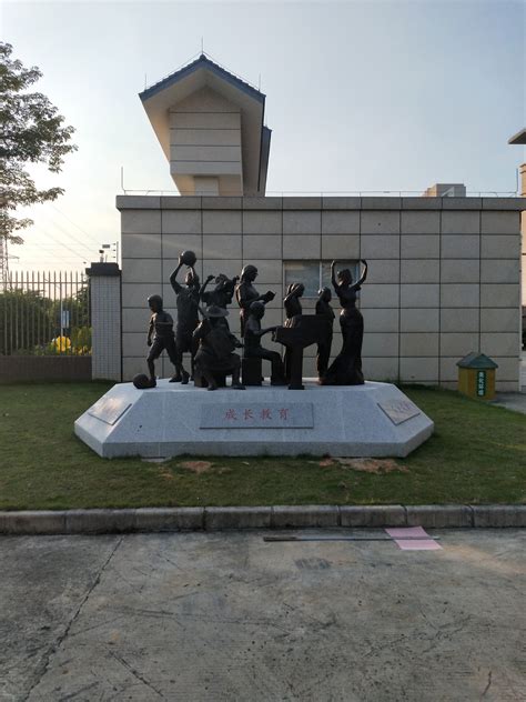 锦州校园铸铜雕塑安装