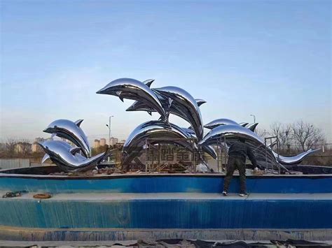 镜面不锈钢海豚雕塑艺术造型