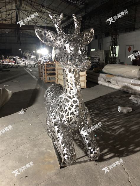 陕西不锈钢雕塑镂空动物雕塑