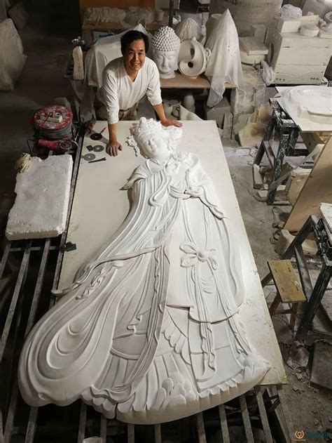 青岛浮雕陶瓷壁画厂
