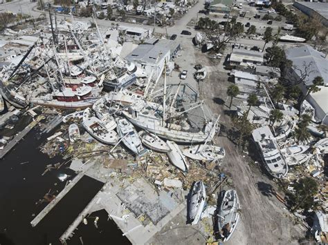飓风伊恩席卷美国佛罗里达州