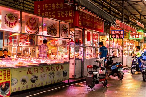 香港夜市小吃一条街
