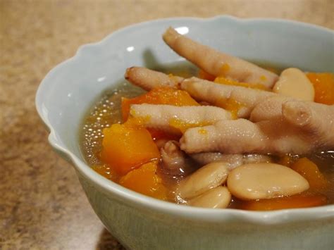 鸡爪黄豆汤的做法