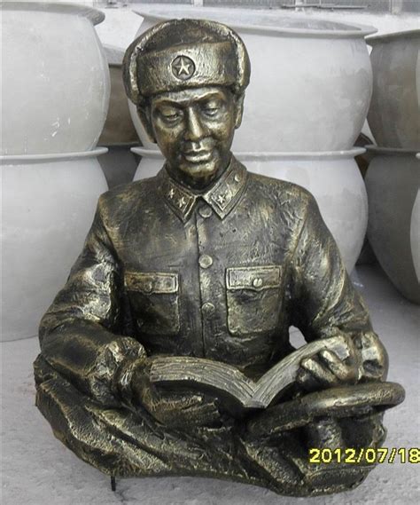 黑龙江名人雕塑设计厂家电话