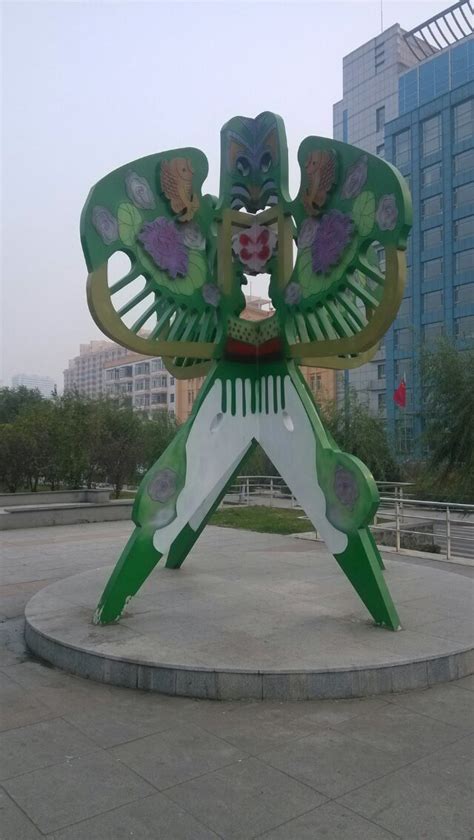 黑龙江玻璃钢雕塑企业