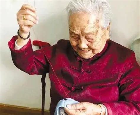 102岁老中医的长寿秘诀