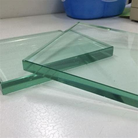 10mm厚钢化玻璃100厘米有多重