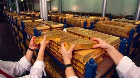 1950年政府从民间收购了多少黄金
