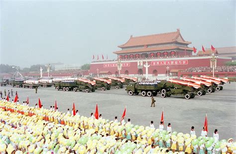 1984年国庆阅兵