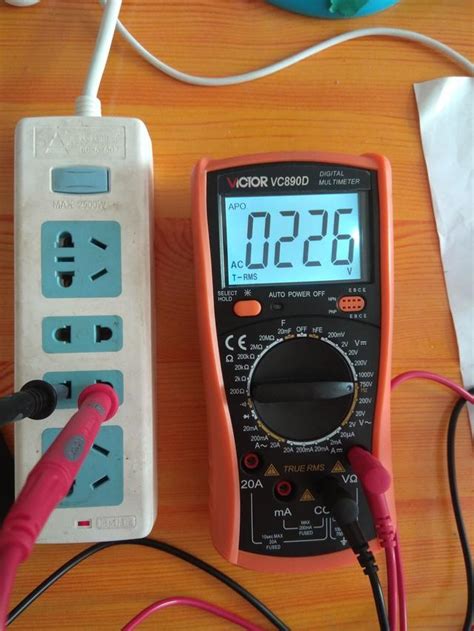 380v怎么测电压