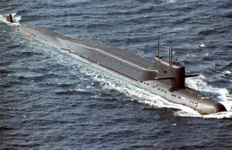 667型战略核潜艇