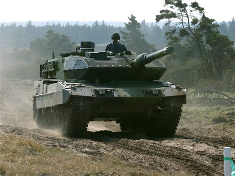 99a主战坦克vs豹2坦克