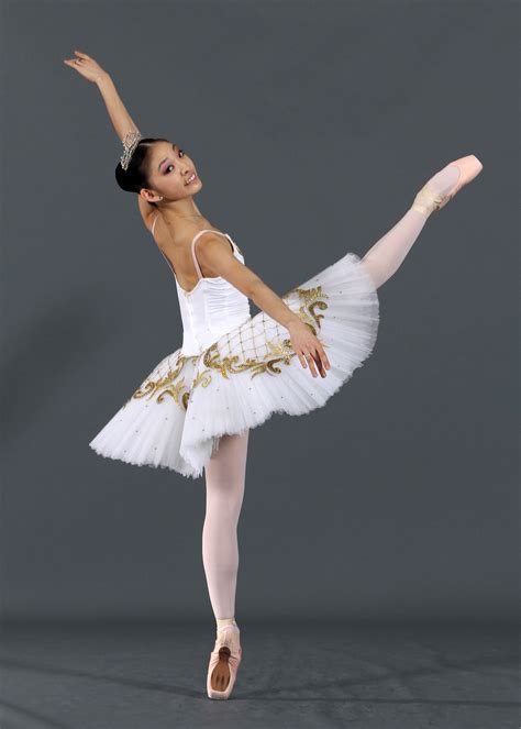 get into the world of ballet